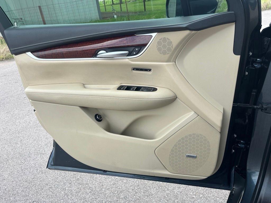 Cadillac XT5  2019