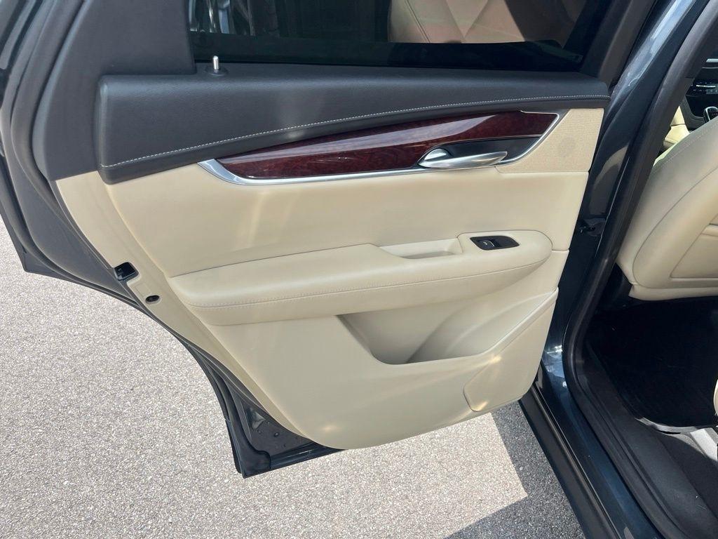 Cadillac XT5  2019