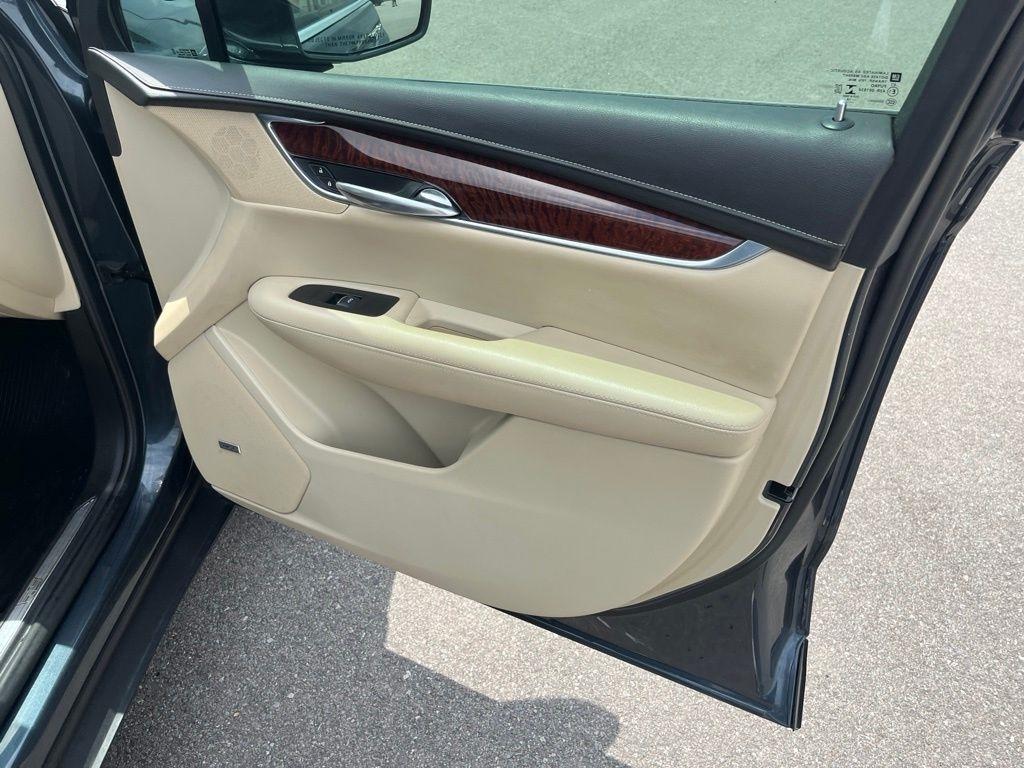 Cadillac XT5  2019