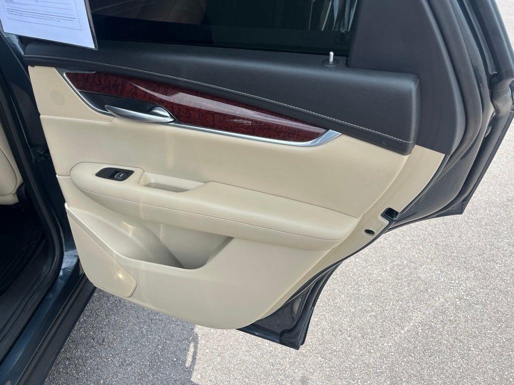 Cadillac XT5  2019