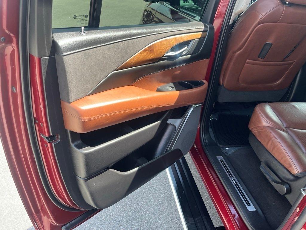 Cadillac Escalade  2018