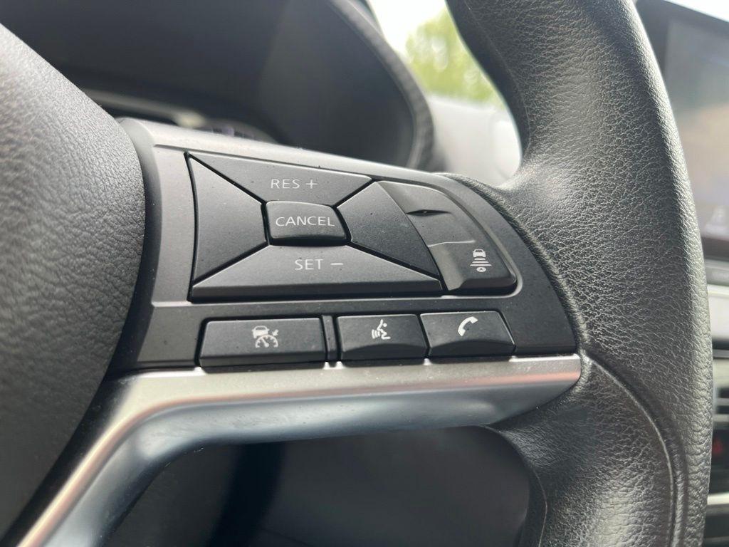 Nissan Sentra  2023