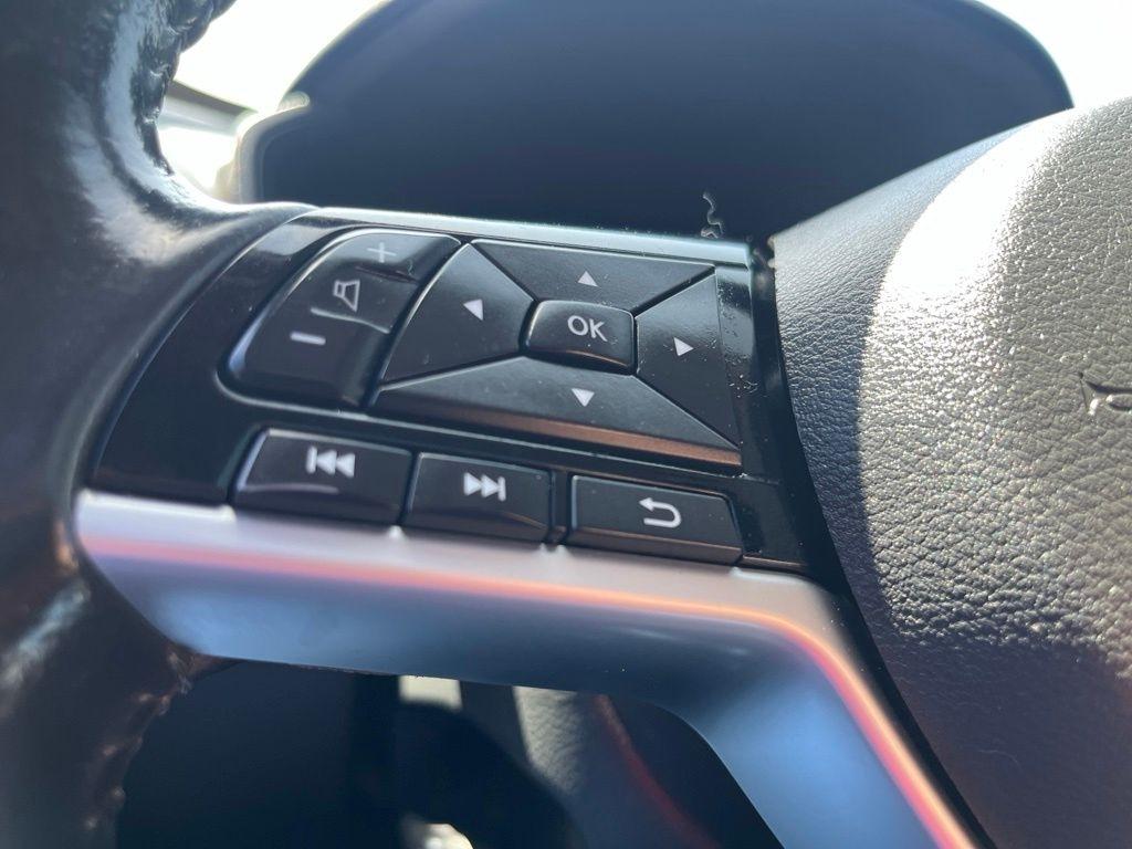 Nissan Altima  2023