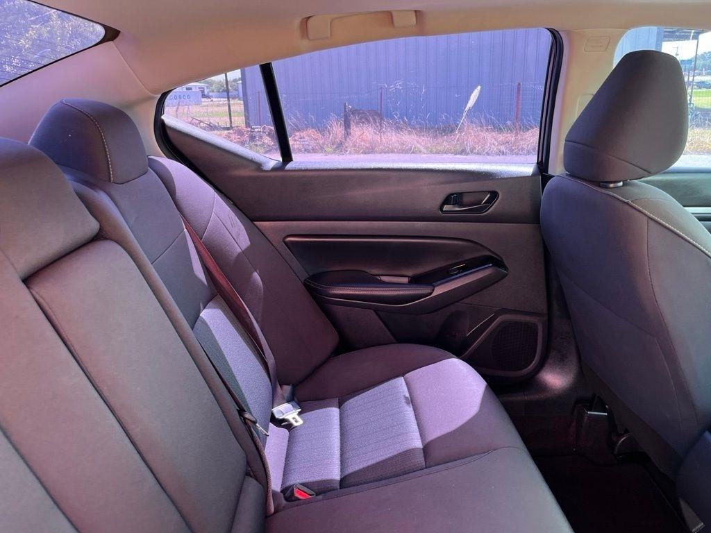 Nissan Altima  2023