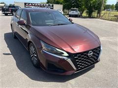 2023 Nissan Altima 