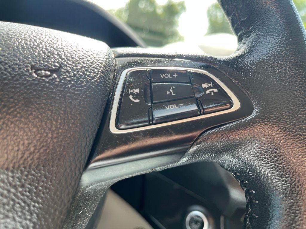 Ford Escape  2017