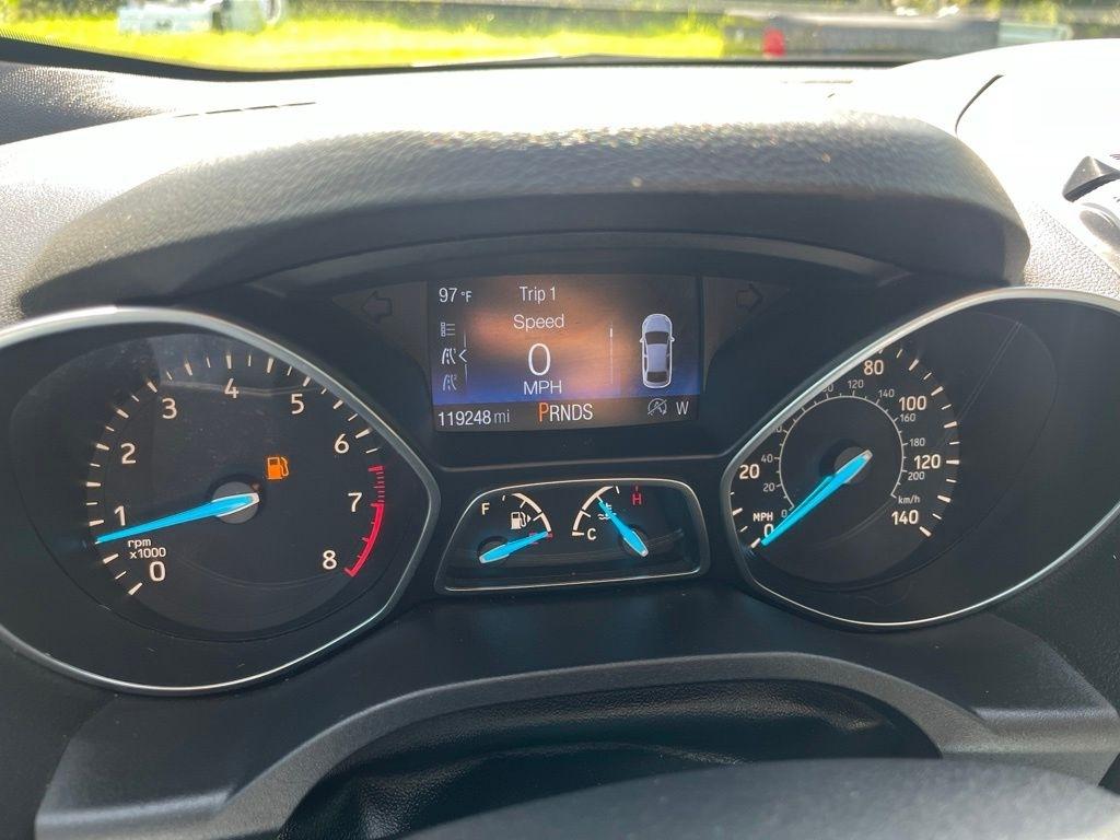 Ford Escape  2017
