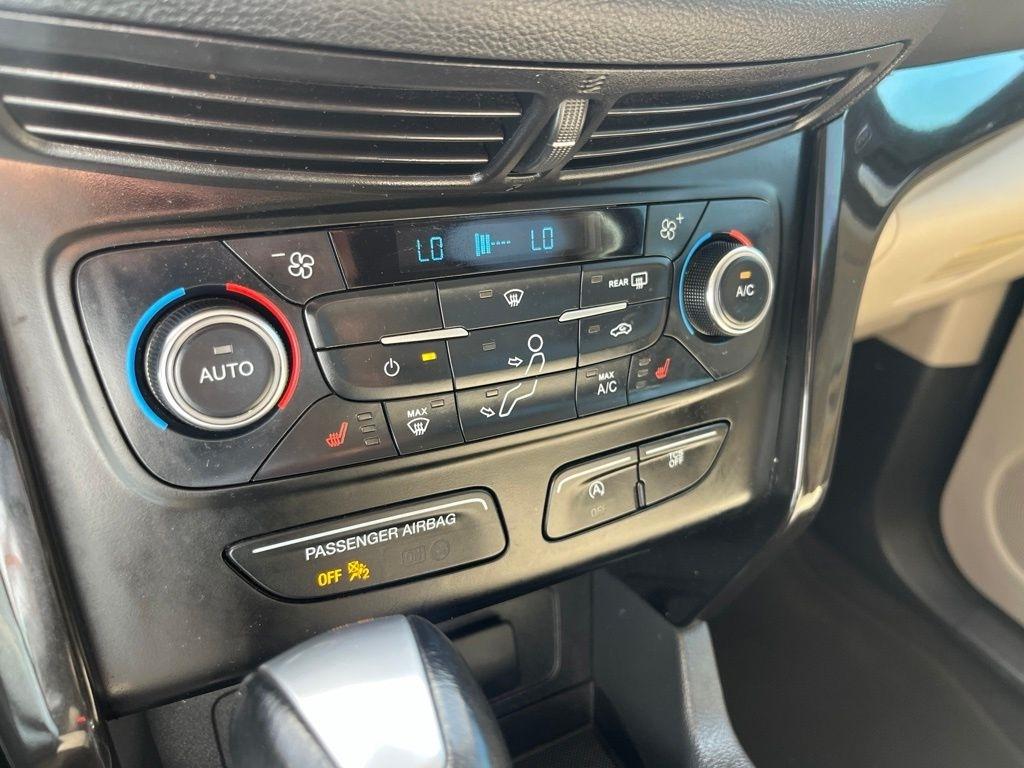Ford Escape  2017