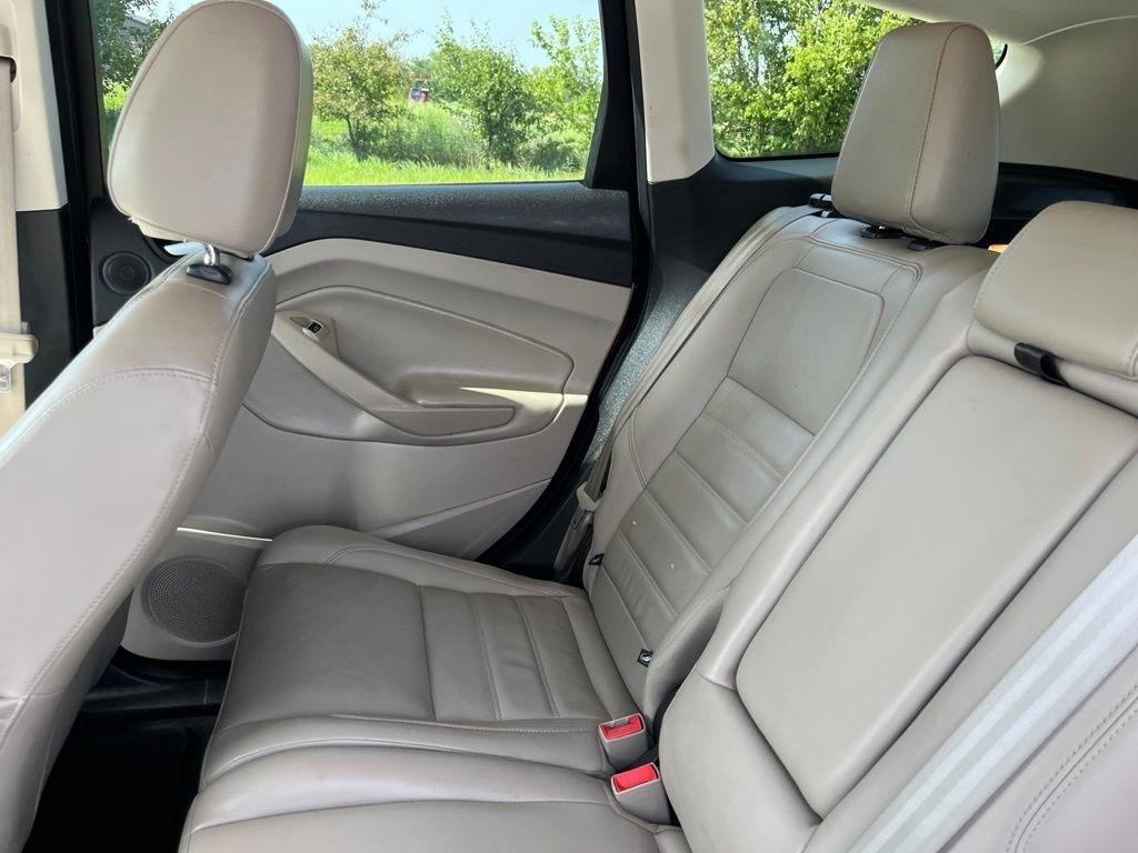 Ford Escape  2017