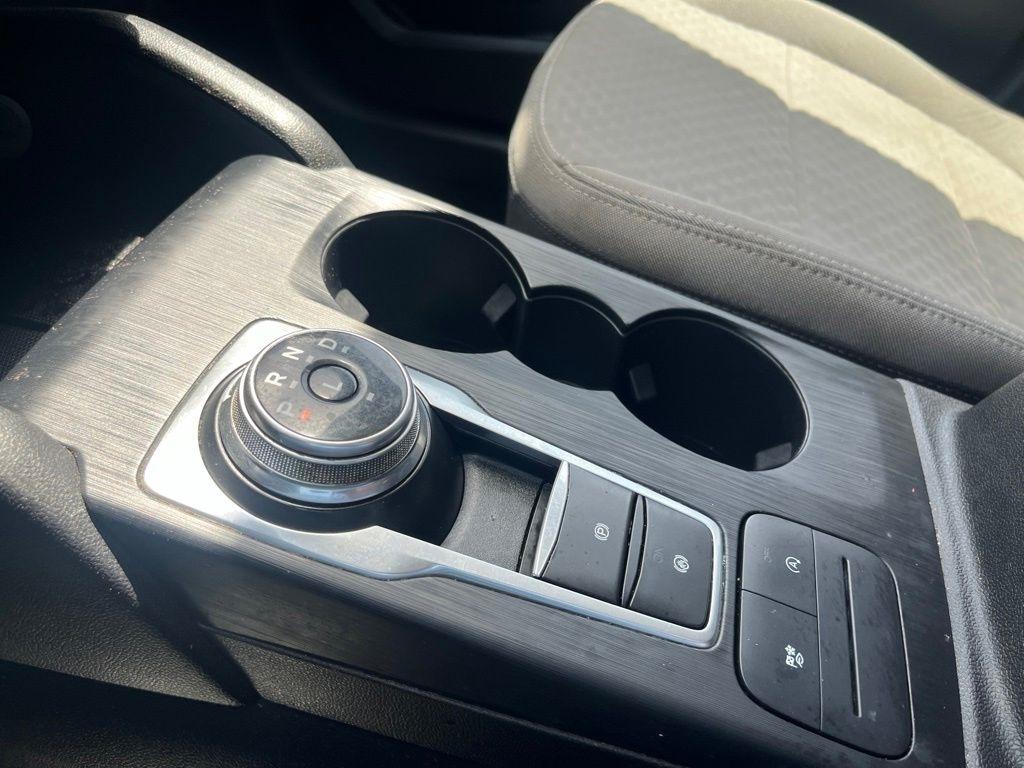 Ford Escape  2021