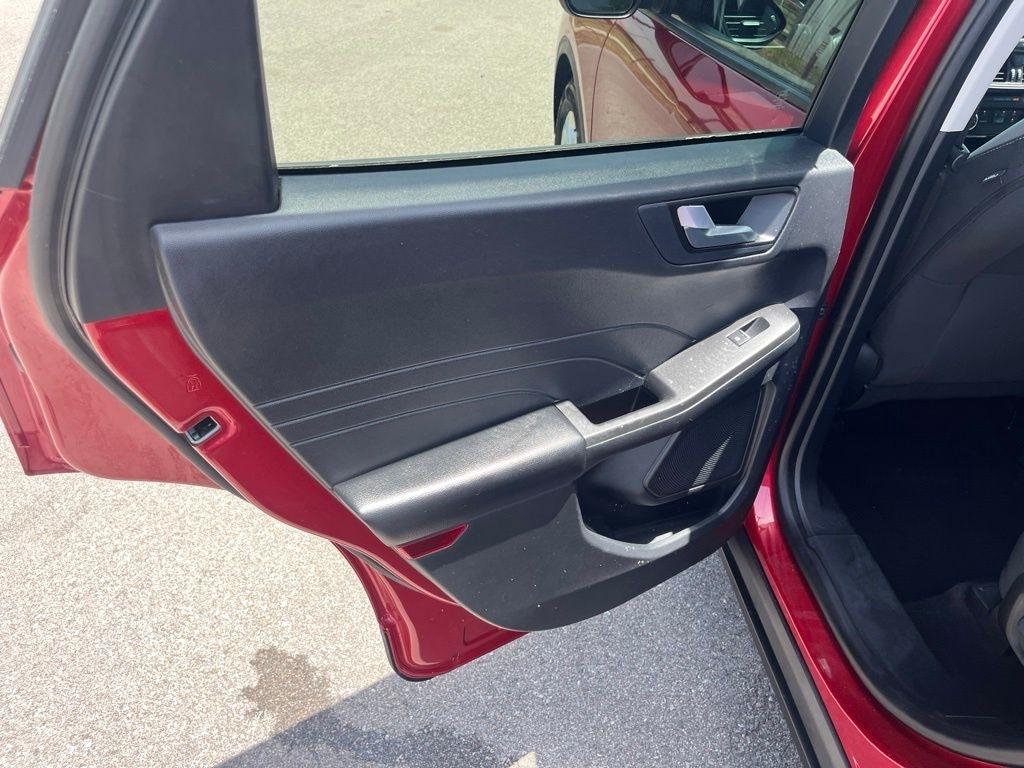 Ford Escape  2021