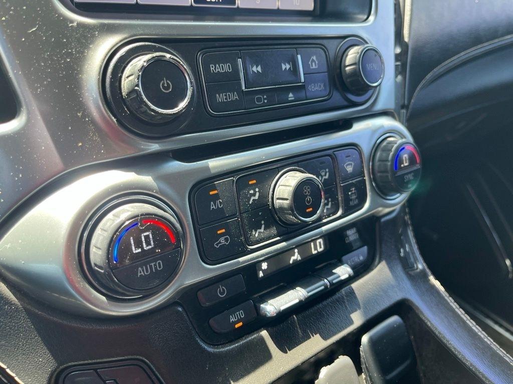 Chevrolet Tahoe  2015