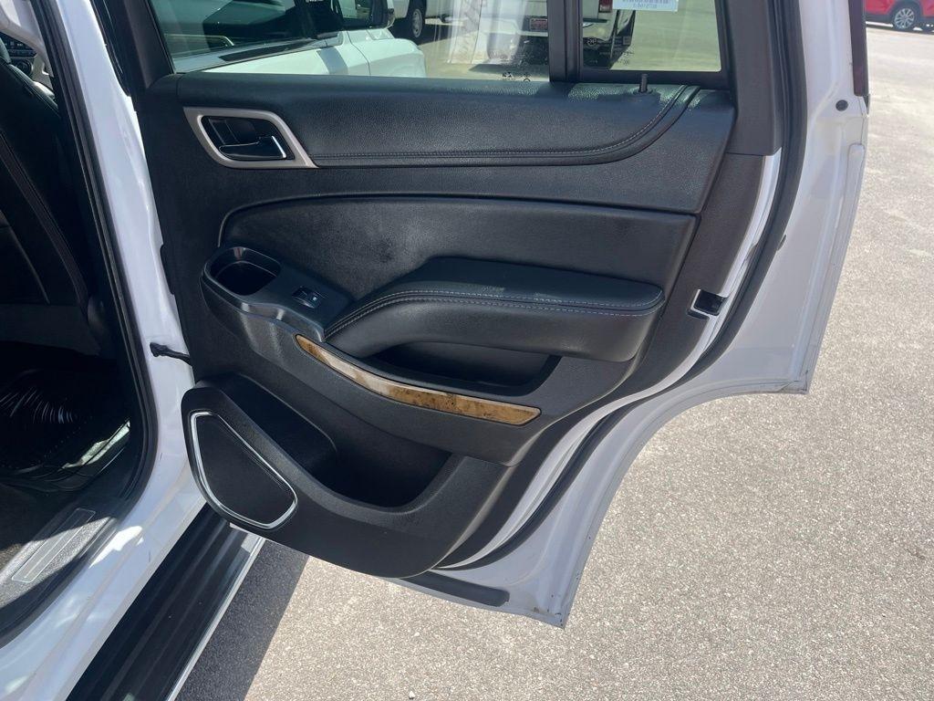 GMC Yukon Denali  2017