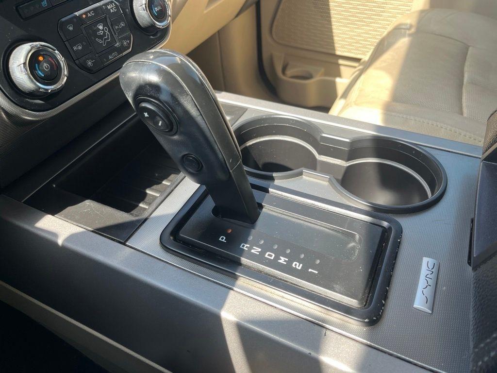 Ford Expedition  2017