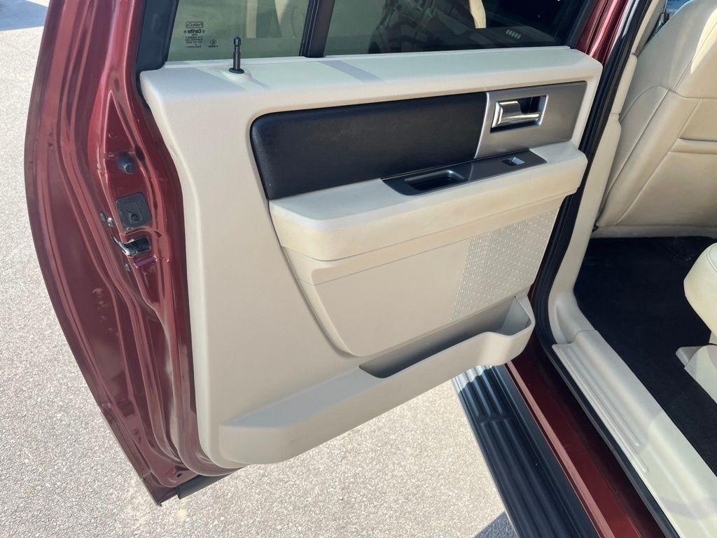 Ford Expedition  2017