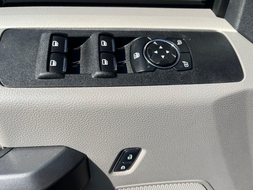 Ford F-250 SD  2017