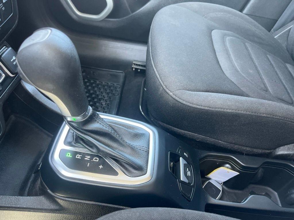 Jeep Renegade  2021