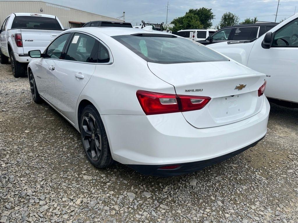Chevrolet Malibu  2023