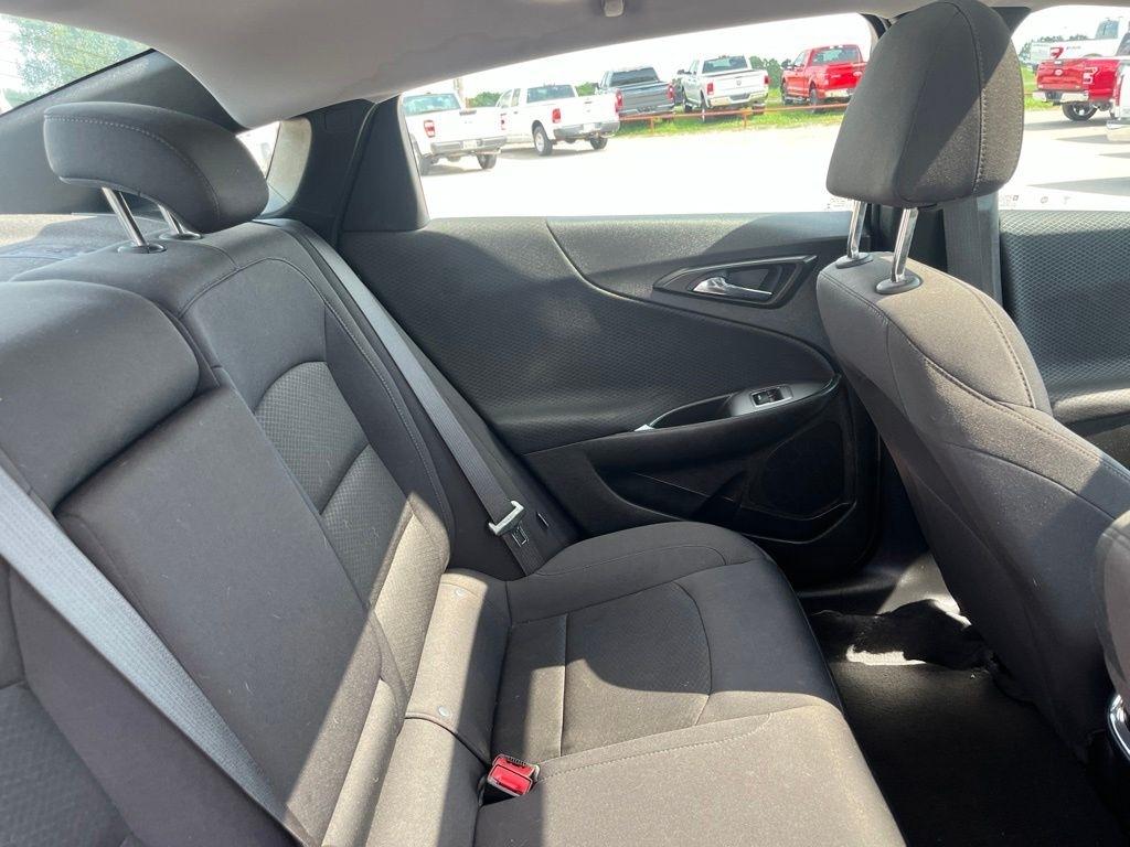 Chevrolet Malibu  2023
