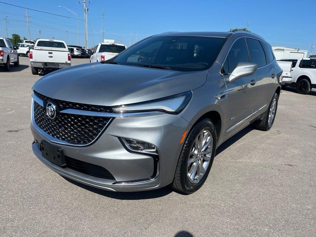 Buick Enclave  2023