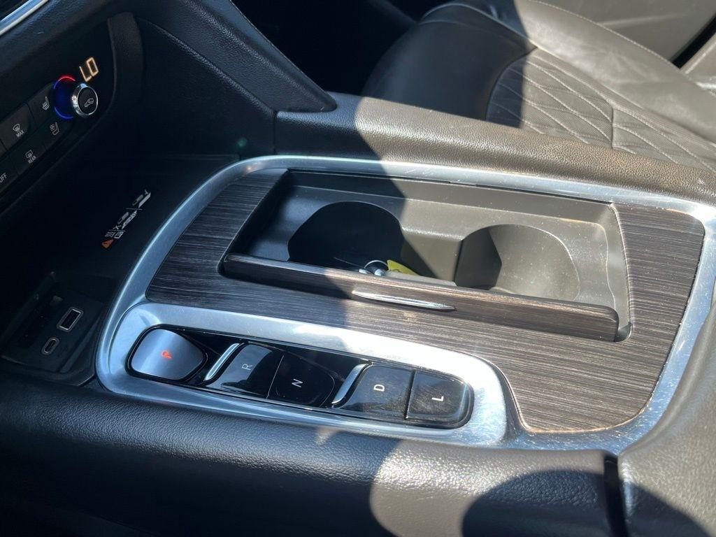 Buick Enclave  2023