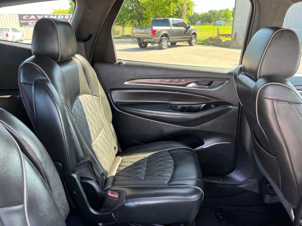 Buick Enclave  2023