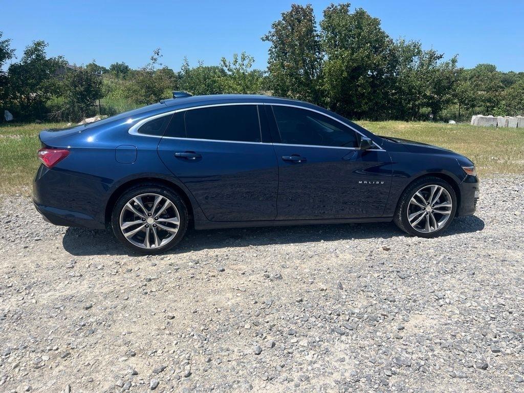 Chevrolet Malibu  2022