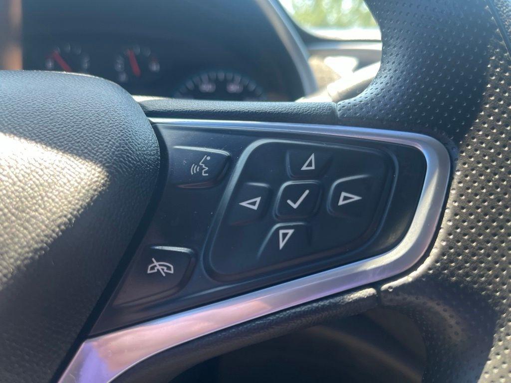 Chevrolet Malibu  2022