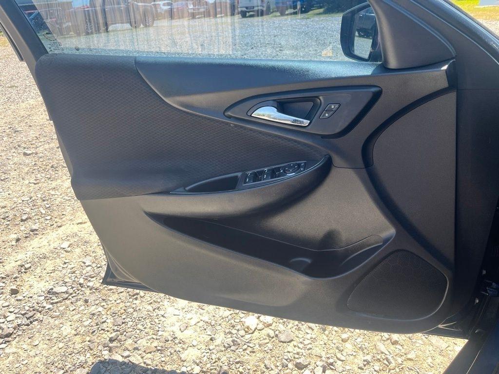 Chevrolet Malibu  2022