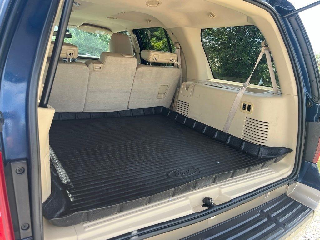 Ford Expedition  2014