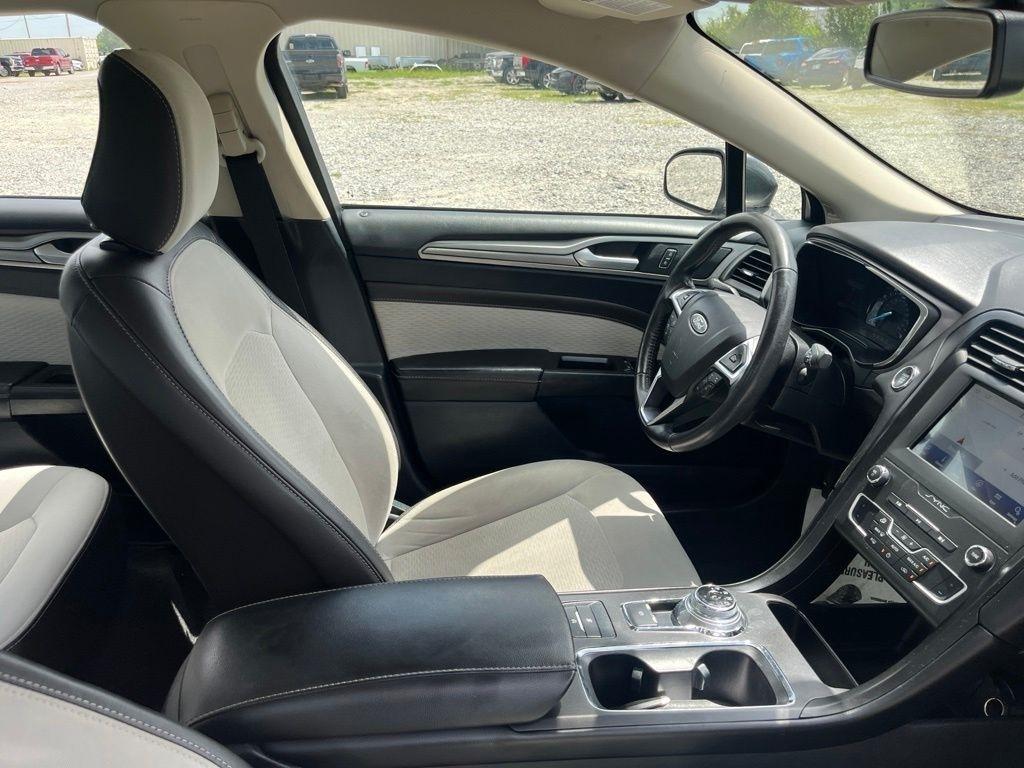 Ford Fusion  2020