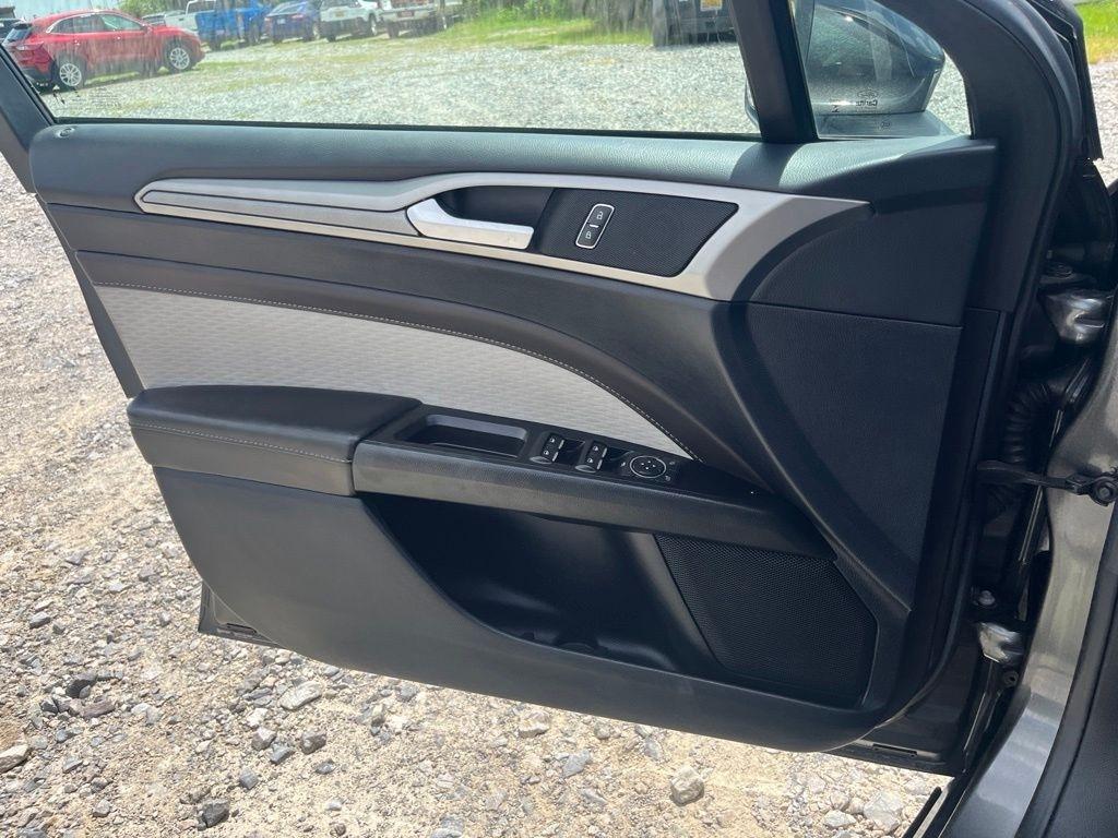 Ford Fusion  2020
