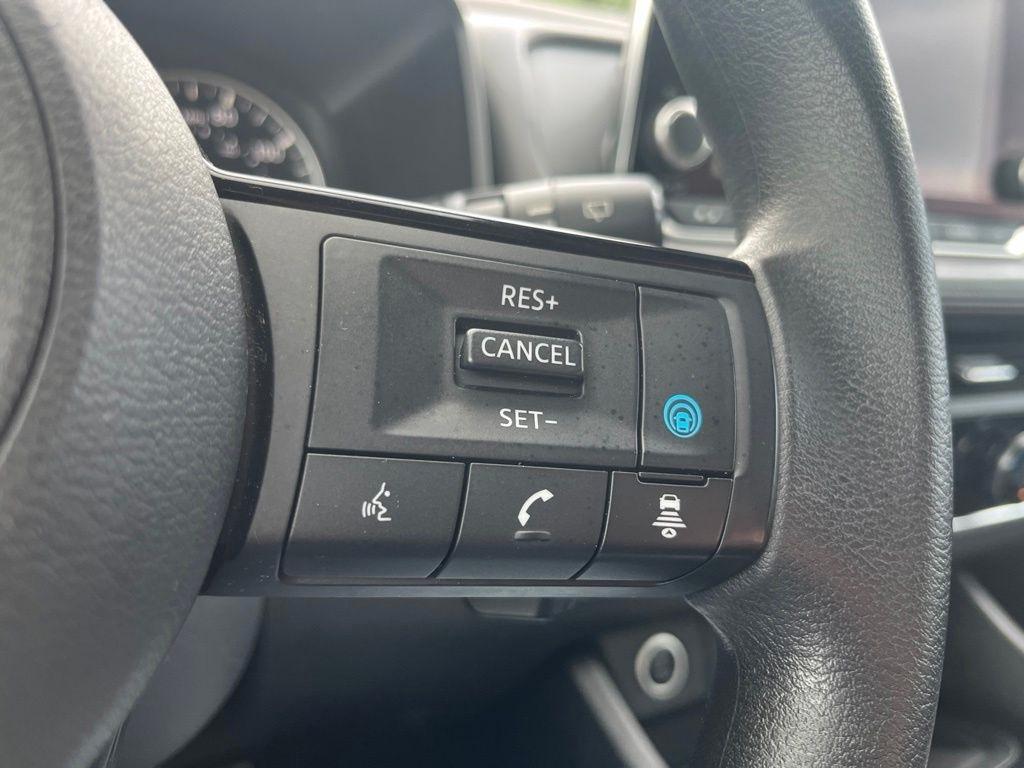 Nissan Rogue  2023