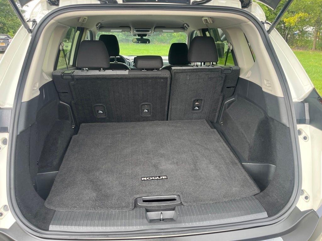 Nissan Rogue  2023