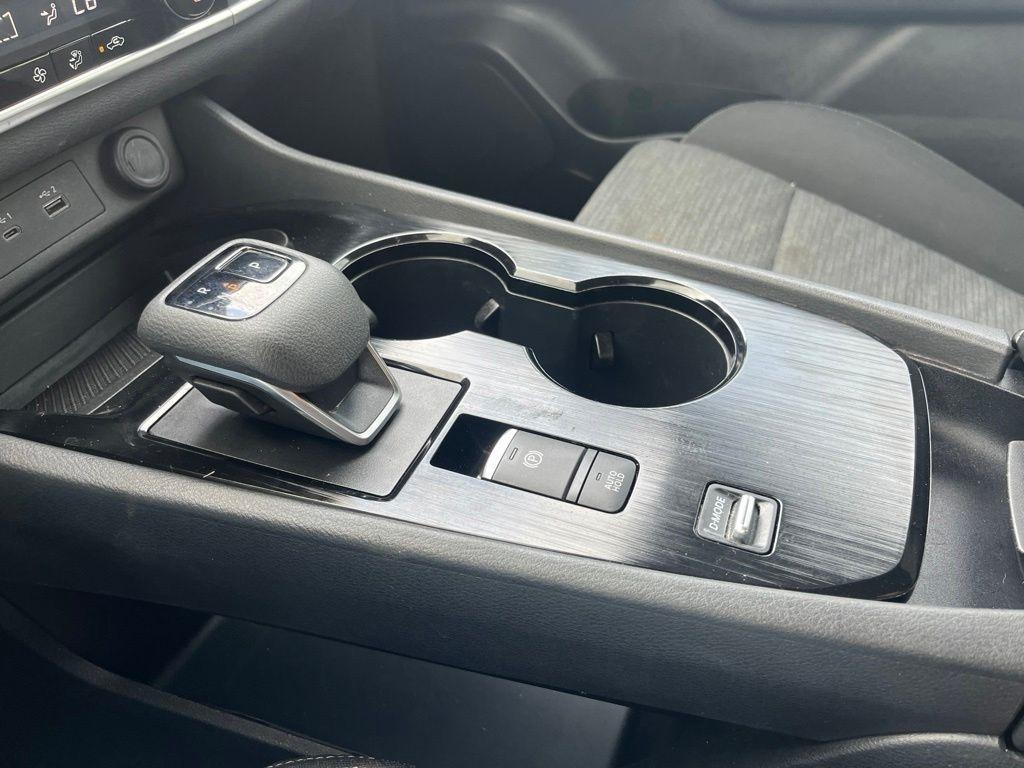 Nissan Rogue  2023