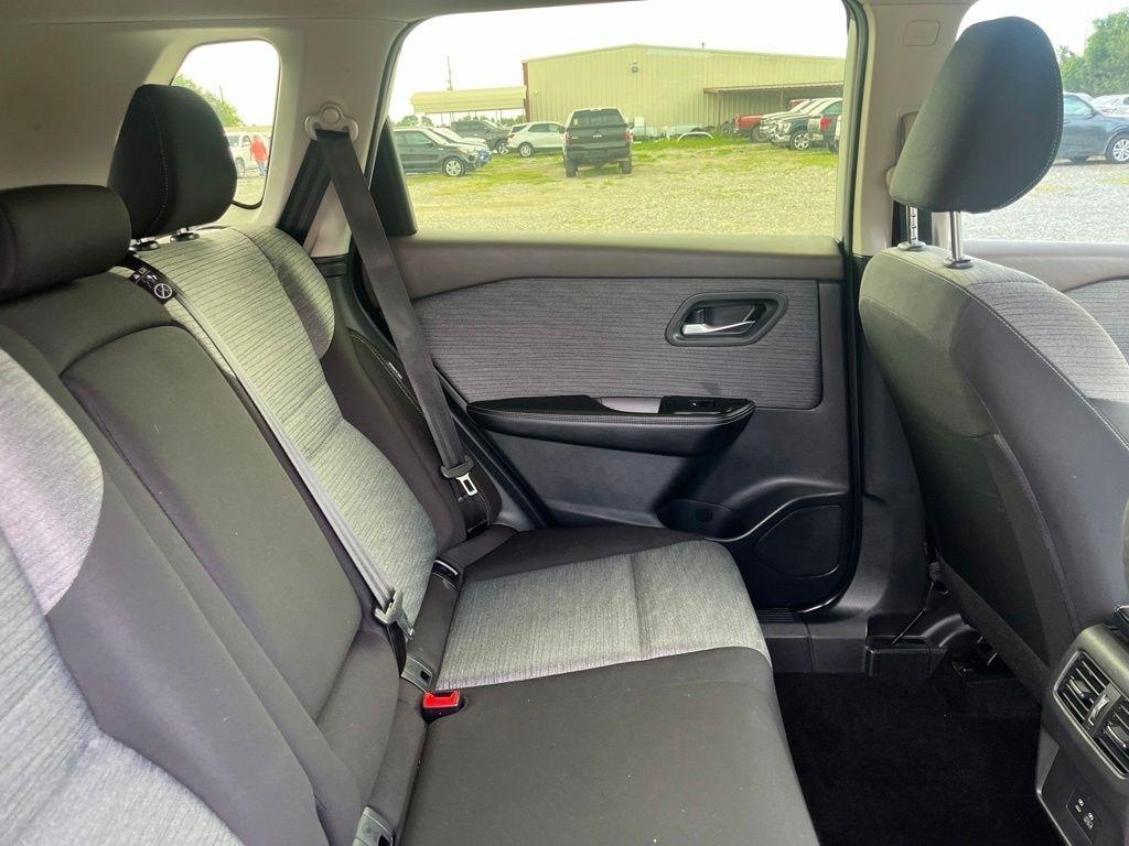 Nissan Rogue  2023