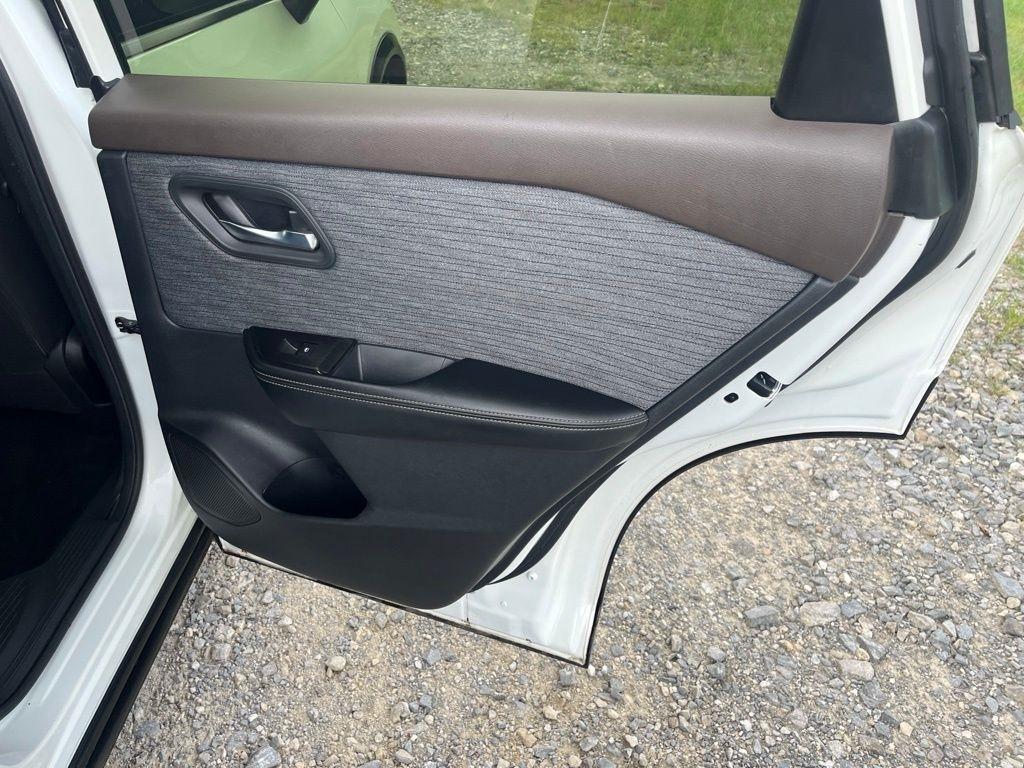 Nissan Rogue  2023