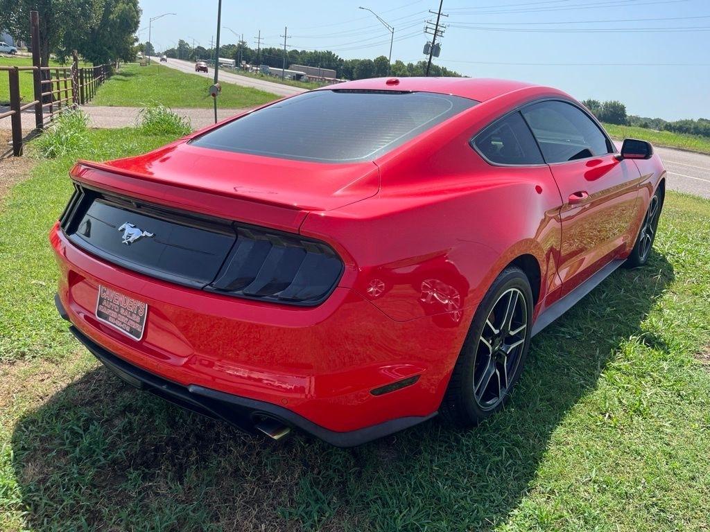 Ford Mustang  2020