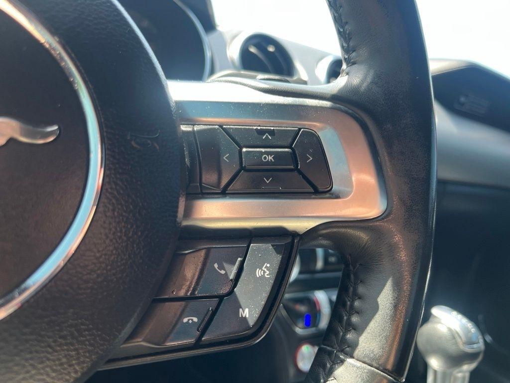 Ford Mustang  2020