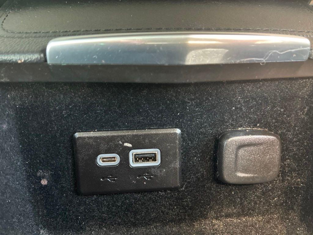 Cadillac XT4  2021