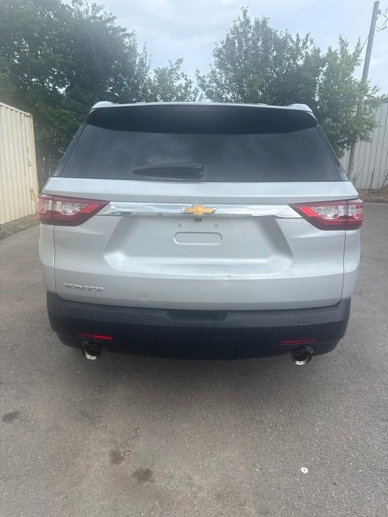 Chevrolet Traverse  2021