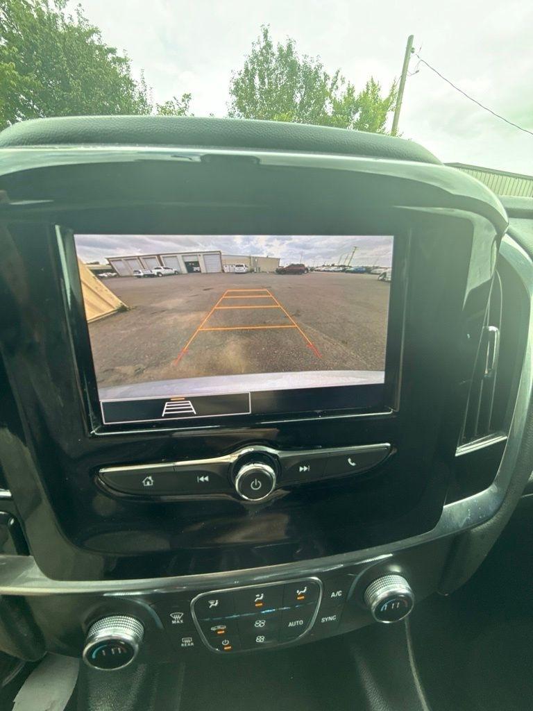 Chevrolet Traverse  2021