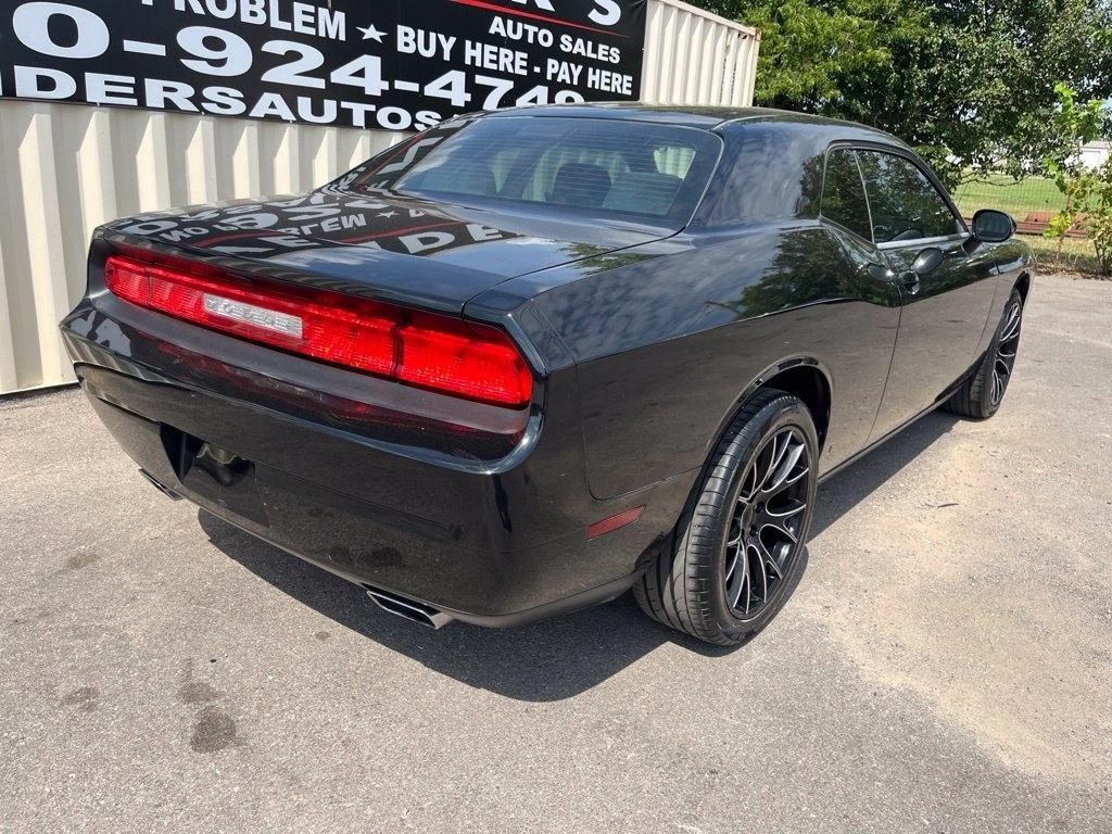 Dodge Challenger  2014