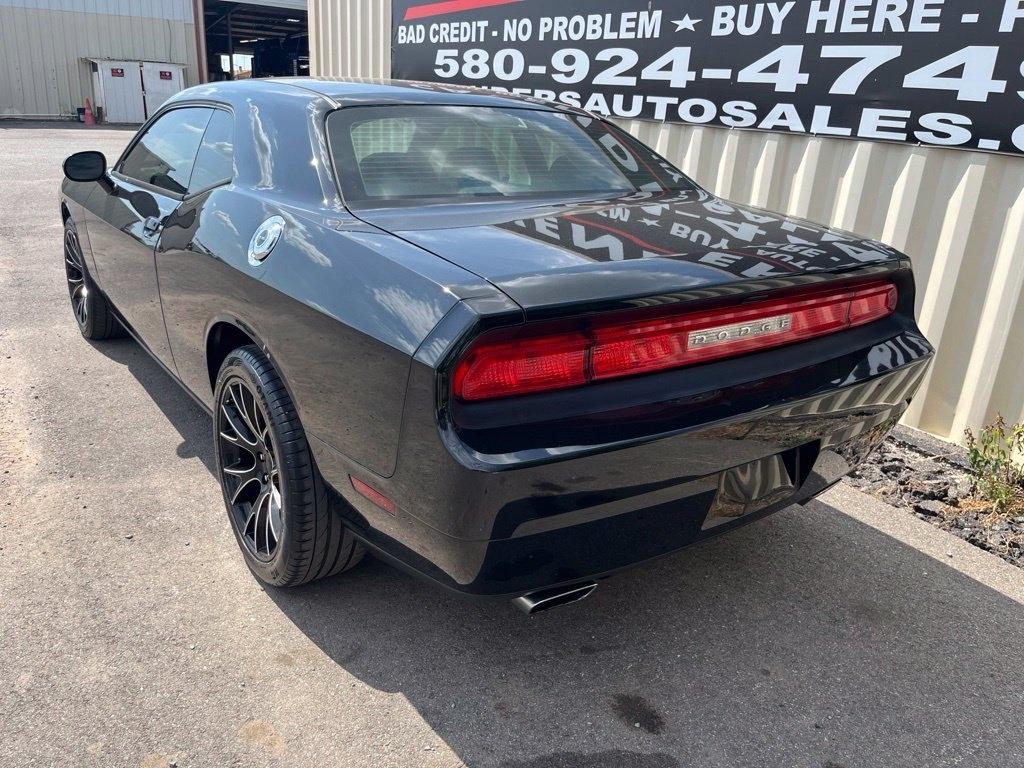 Dodge Challenger  2014