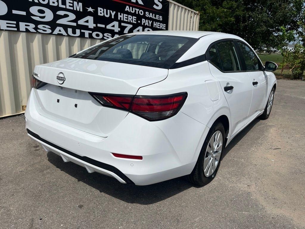 Nissan Sentra  2024