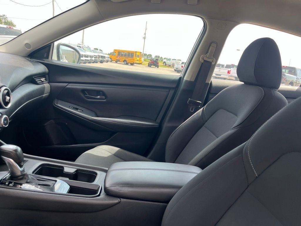 Nissan Sentra  2024