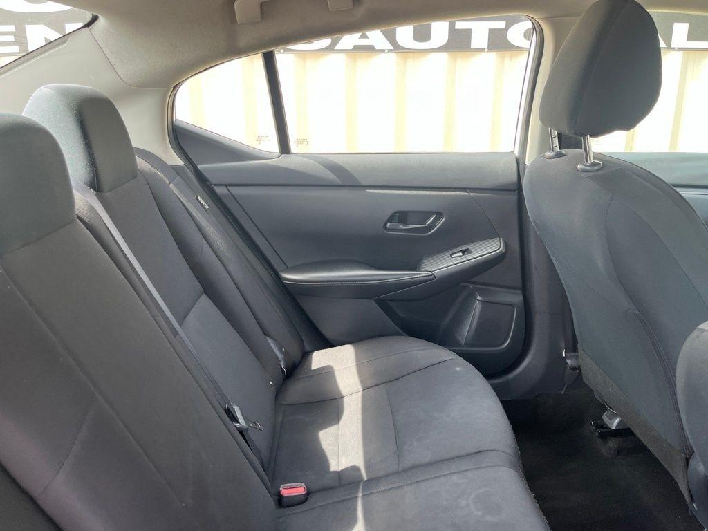 Nissan Sentra  2024