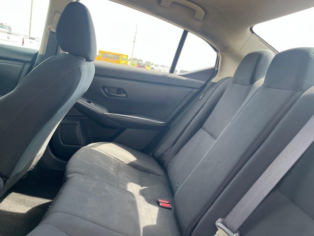 Nissan Sentra  2024