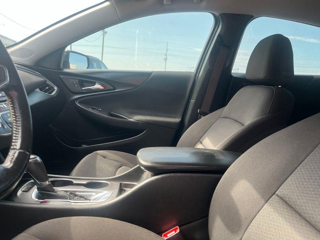 Chevrolet Malibu  2020