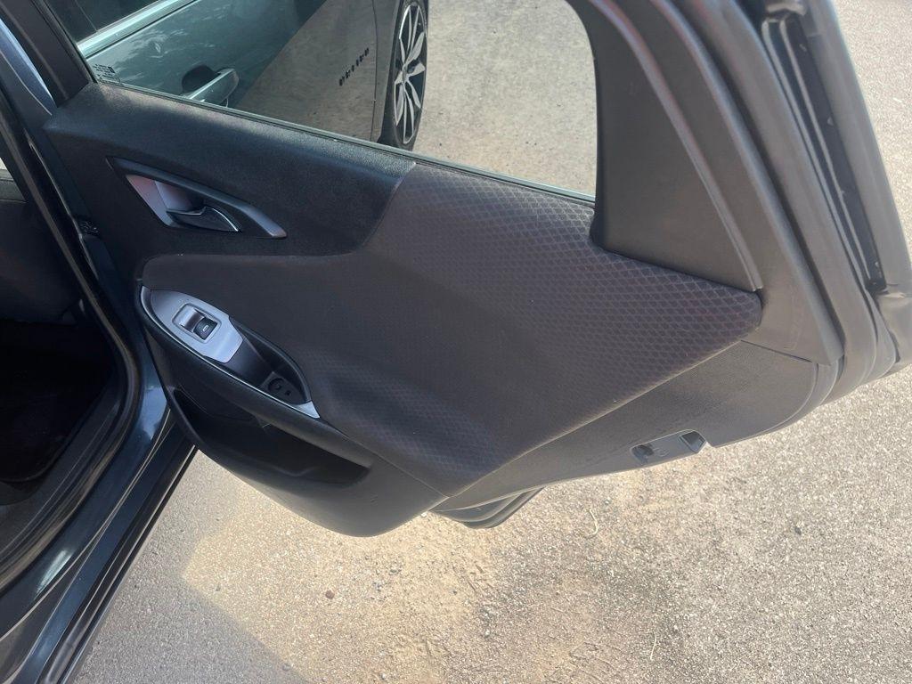 Chevrolet Malibu  2020